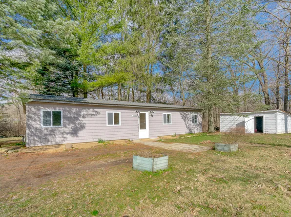 10092 Old 31, Berrien Springs, MI 49103