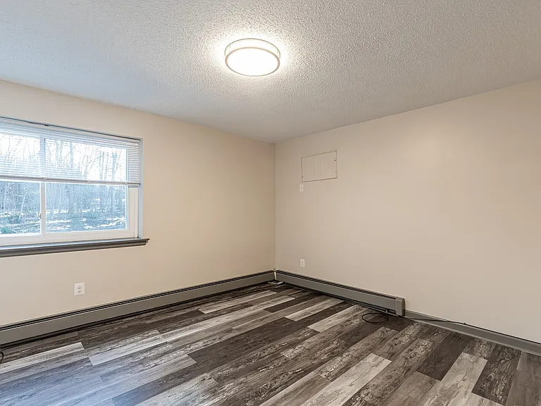 1160A401 S Main St #103 — Photo 5