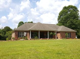 45 Cold Creek Ln, Sumrall, MS 39482
