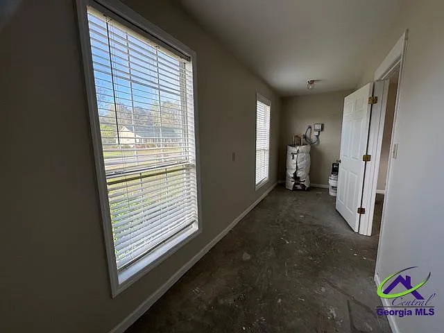 217 Waterford Dr — Photo 23