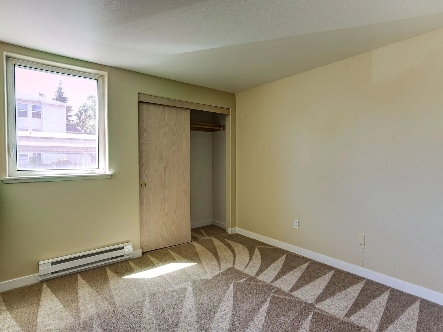 Creekside Apartments  — Photo 4