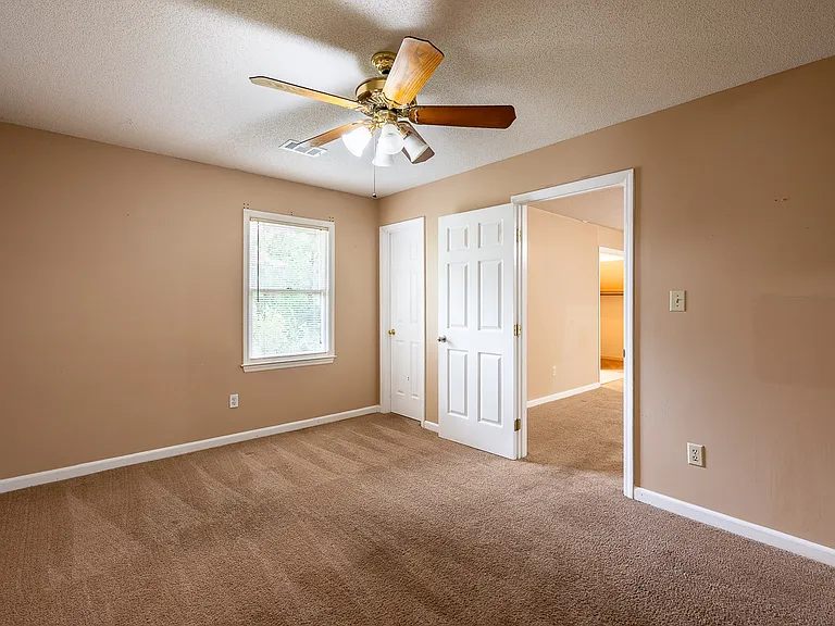 Guest Bedroom 4