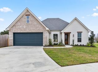 302 Decatur Ln, Lafayette, LA 70503