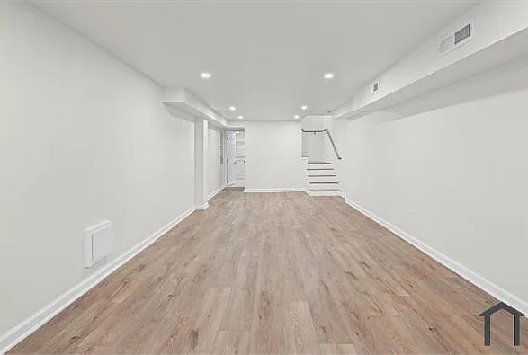 1723 E Lombard St — Photo 31