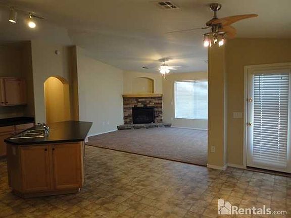 3rd image of 7577 N 72nd Ave