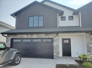 1637 Aspen Ct #1, North Liberty, IA 52317