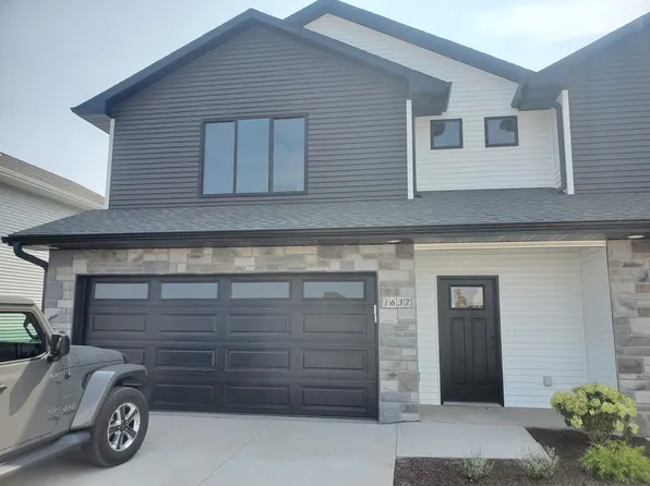 1637 Aspen Ct, North Liberty, IA 52317