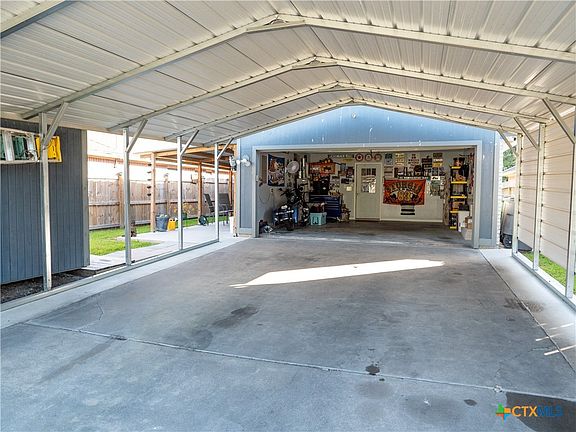 4th image of 110 Idylwood Pl