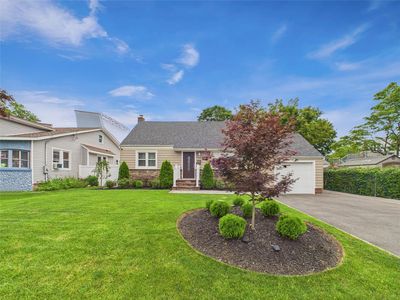 133 3rd Avenue, Huntington Station, NY, 11746