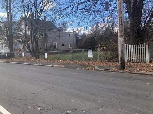 1st image of 238 Norwell St #240