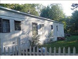 5th image of 35 Parkwood Dr