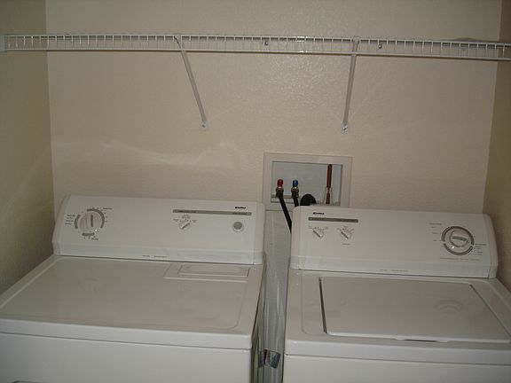 4th image of 241 Wilted Jasmine Ct