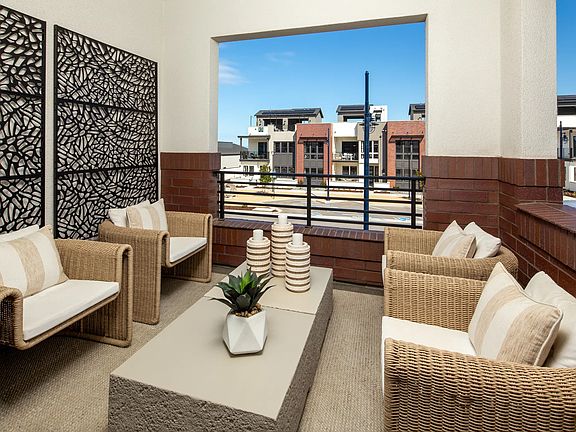 Rooftops Homesite 501 Deck