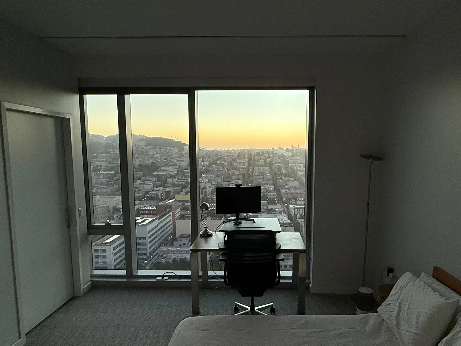 2 bed, 1126 sqft, $7,500 — Photo 3