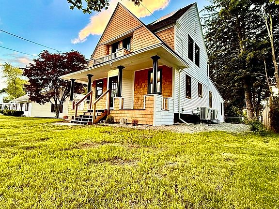 2nd image of 6 Wheelock St