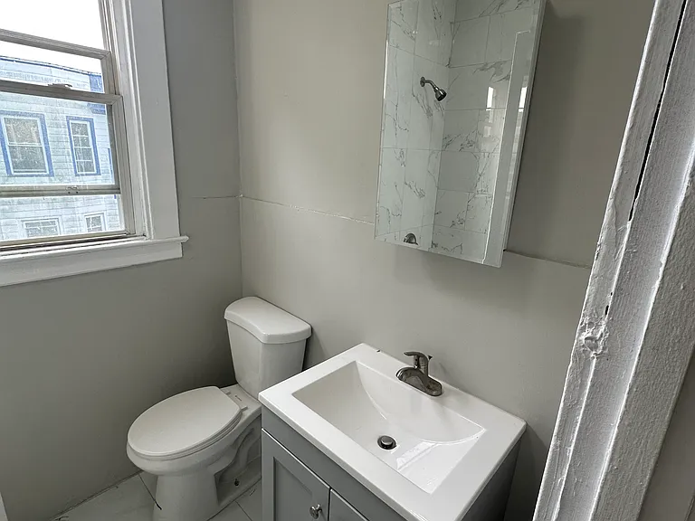 529 Dixwell Ave #1 — Photo 22