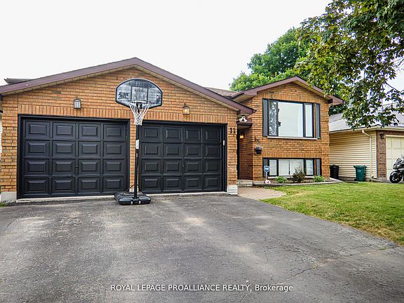 4th image of 11 Springbrook Cres