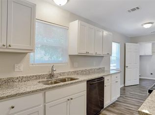 205 Dennis St, Pottsboro, TX 75076