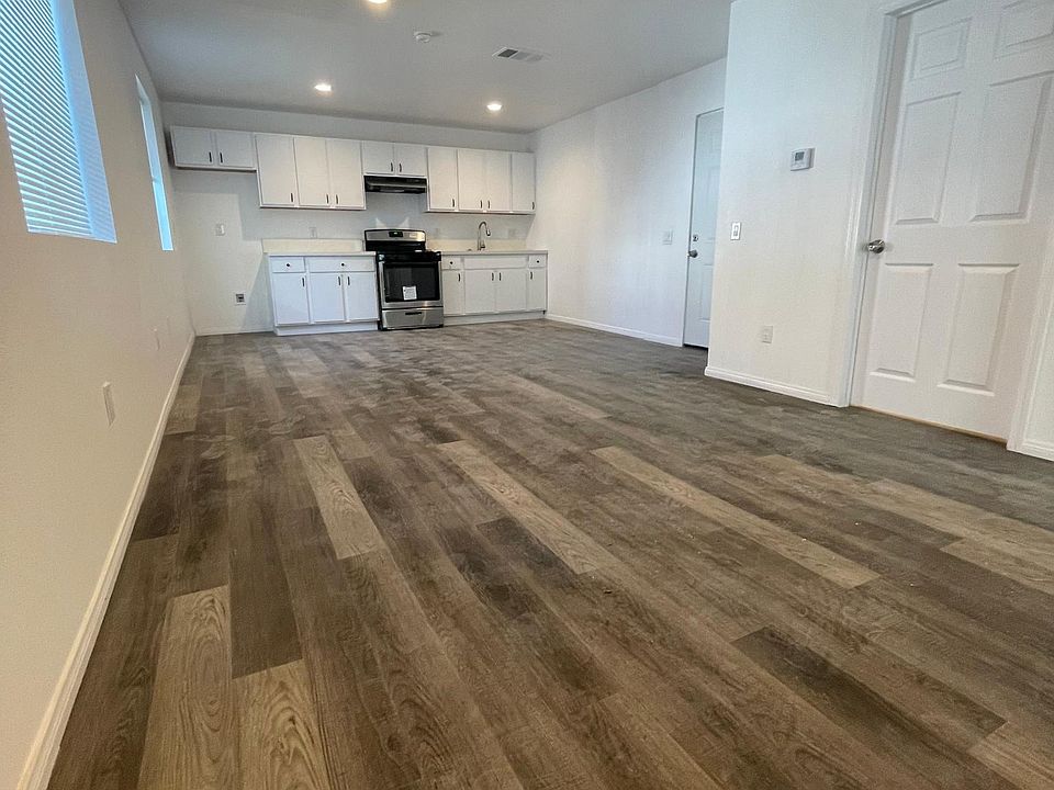 1st image of 723 S Ramona Ave #2