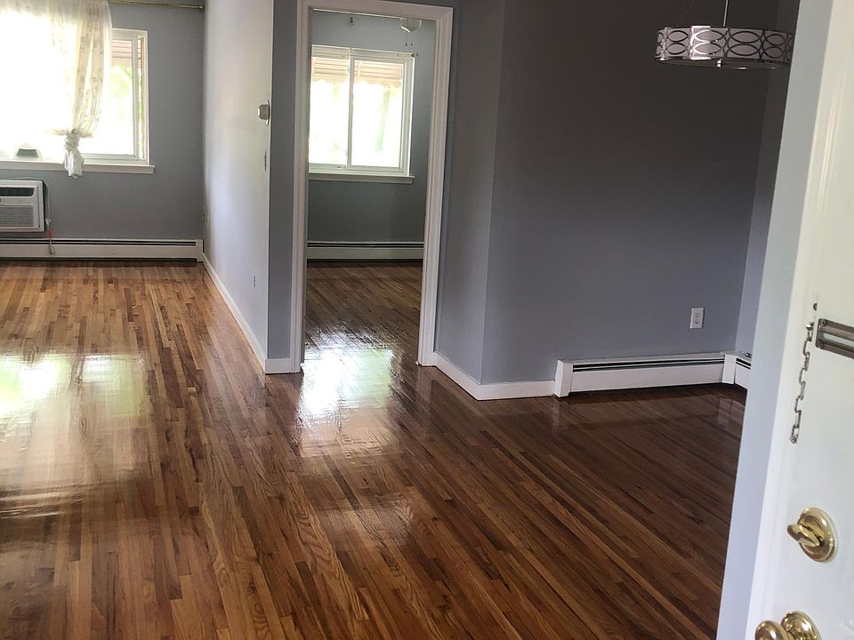 1st image of 659 S 5th Ave #1