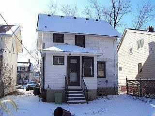 1st image of 709 Hawthorn Ave