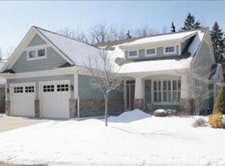 2900 Woodgate Ln, Kalamazoo, MI 49008