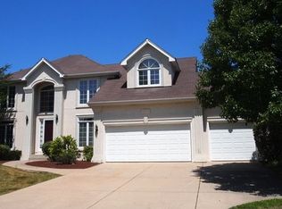 1523 Grommon Rd, Naperville, IL 60564