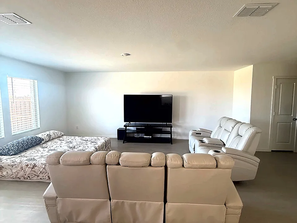 436 Back Country Dr
