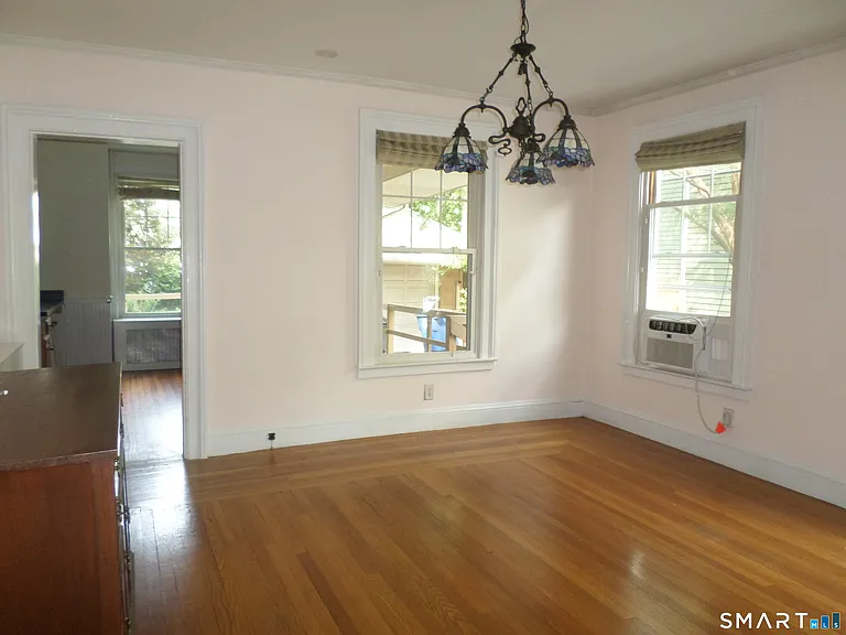 95 Clark St — Photo 8