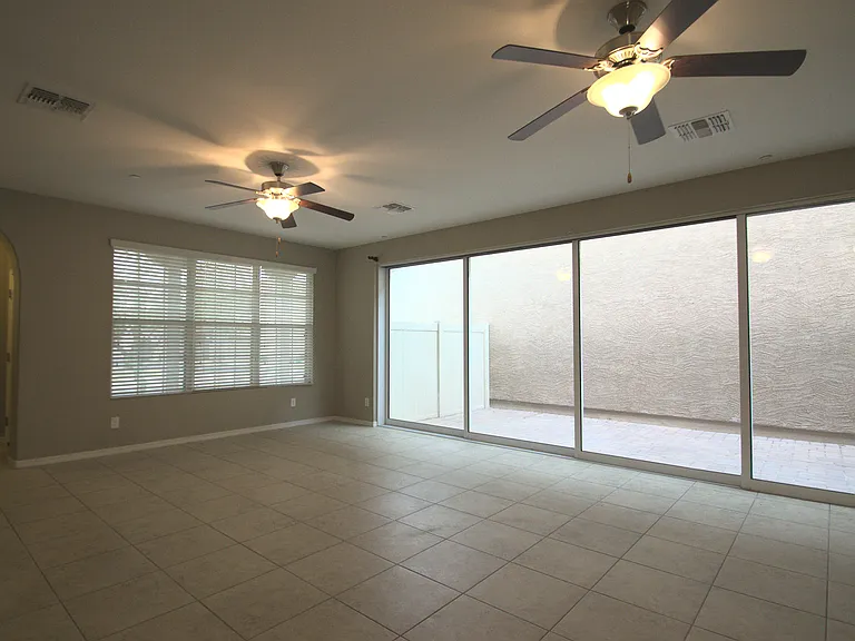 12465 W Hummingbird Ter — Photo 8