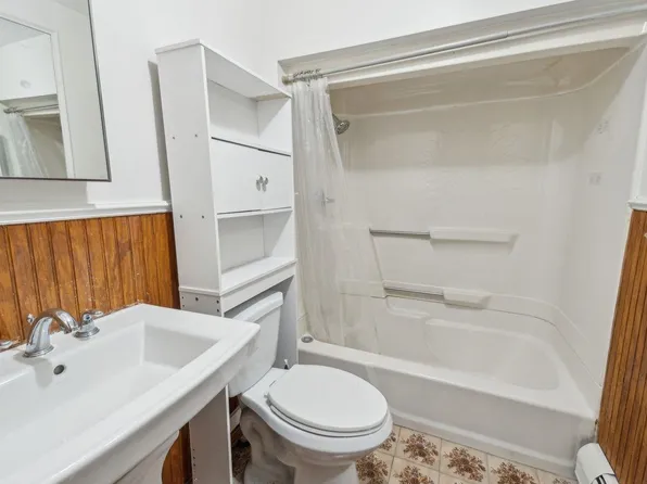 310 Paterson Plank Road image 11 of 13