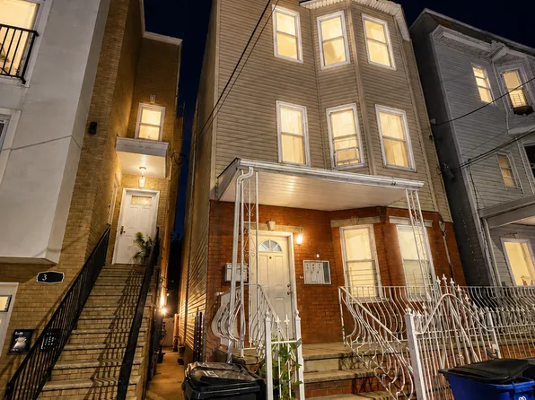 384 Badger Ave APT 3, Newark, NJ 07112