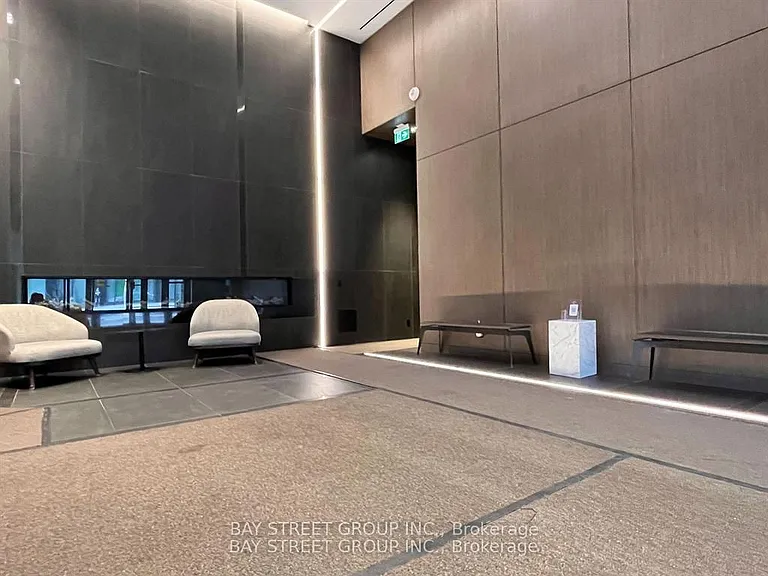 181 Dundas St E #1705 — Photo 10