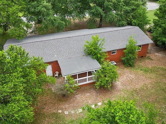4th image of 1522 Bakalane Ave