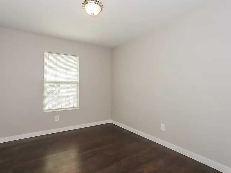 10500 Flagstaff Run — Photo 14