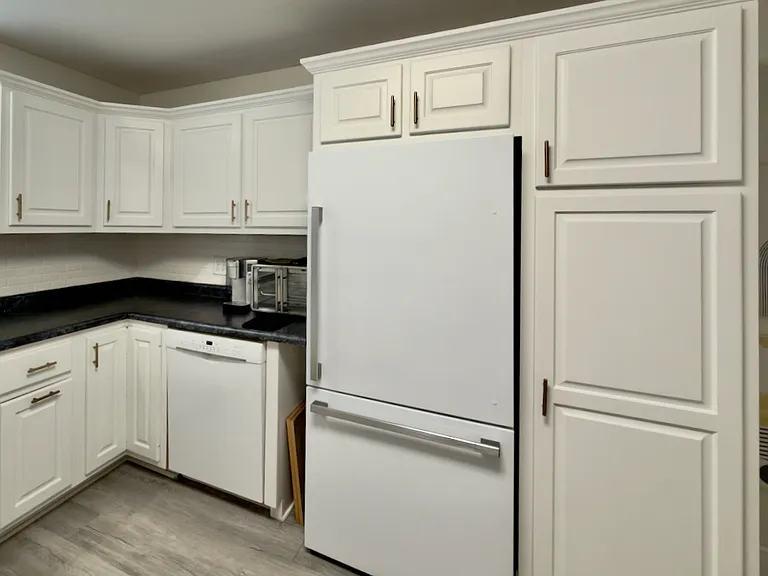 606 Front St — Photo 9