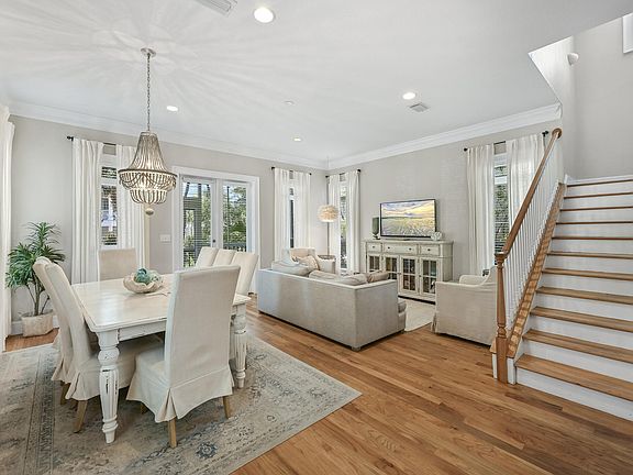 3rd image of 17 Sand Shovel Ln