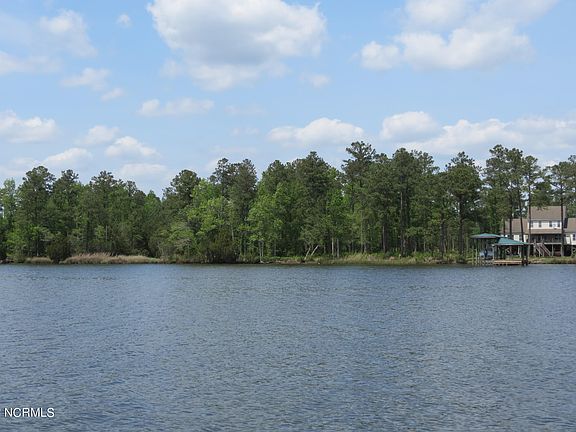 4th image of 21 Waters Edge Lane W LOT 9