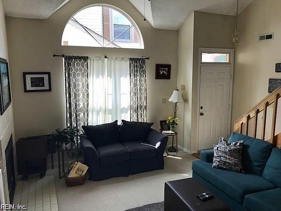 4th image of 1735 Willow Creek Ct
