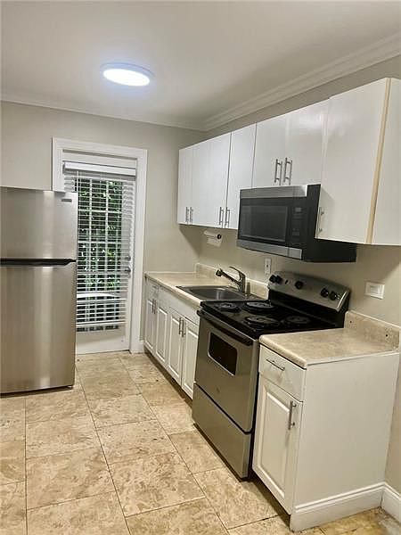1st image of 75 Washington Ave APT 11