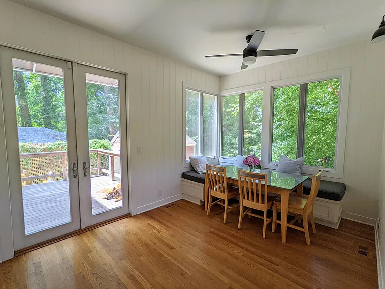 1421 Woodland Dr — Photo 10