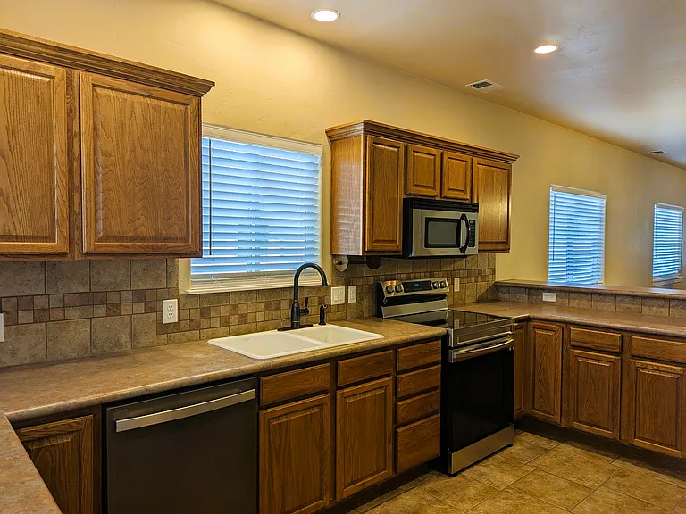2835 1/2 Kelso Mesa Dr — Photo 12