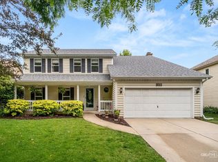1611 Conan Doyle Rd, Naperville, IL 60564