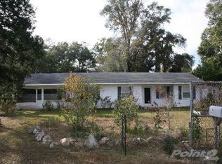 12285 NW Solomon St, Bristol, FL 32321