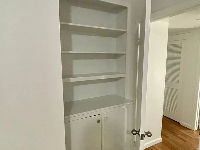 4700 Winding Way — Photo 15
