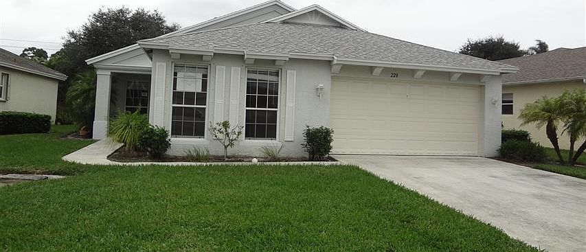 1st image of 228 SW Lake Forest Way
