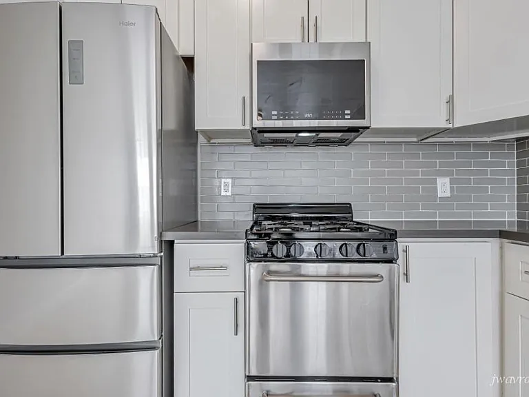 1801 Beach St #301-J — Photo 3