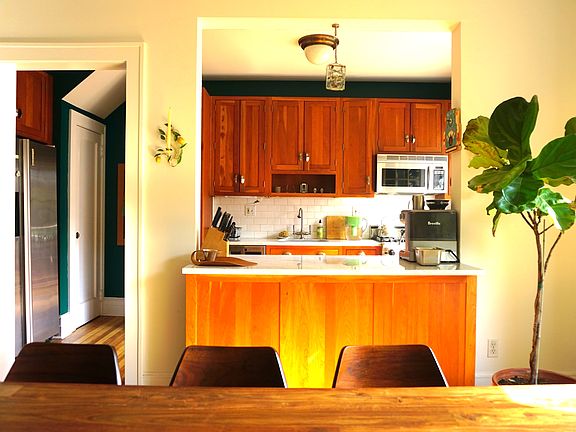 2nd image of 3543 87th St