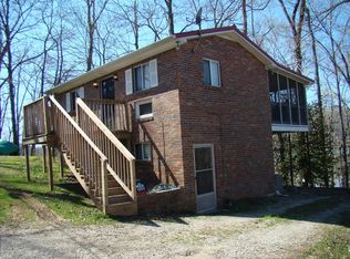 1396 Austin Lake Rd, Baxter, TN 38544