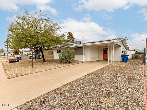 2nd image of 1121 S LAWTHER Drive